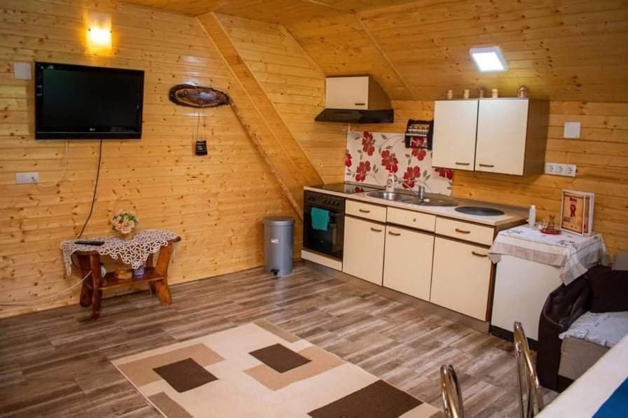 Готель Cabana Ancuta Виртоп Екстер'єр фото