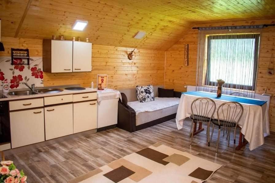 Готель Cabana Ancuta Виртоп Екстер'єр фото